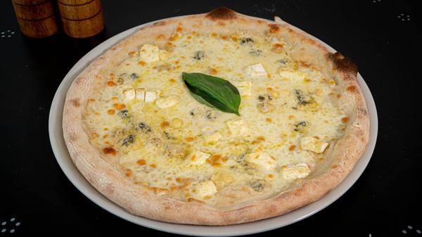 Pizza Quattro Formaggi